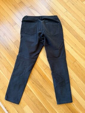 Women's Black Slim Stretch Jeans